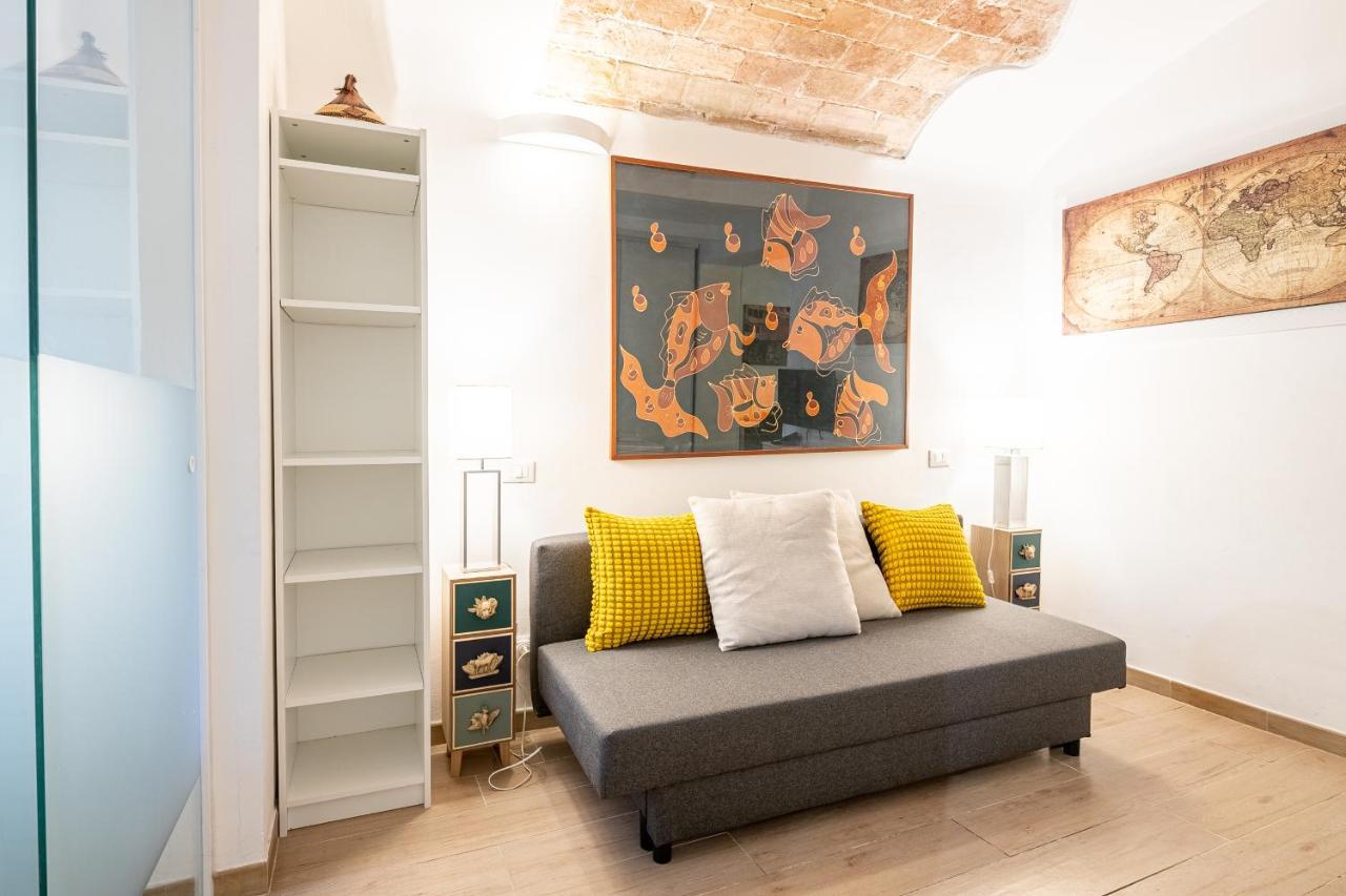 Oltrarno Bright Apartment Con Patio Privato Флоренція Екстер'єр фото